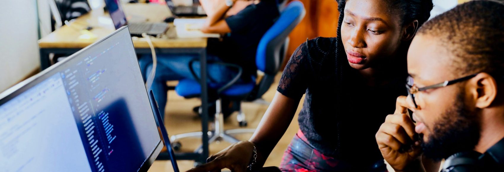 desola-lanre-ologun-IgUR1iX0mqM-unsplash